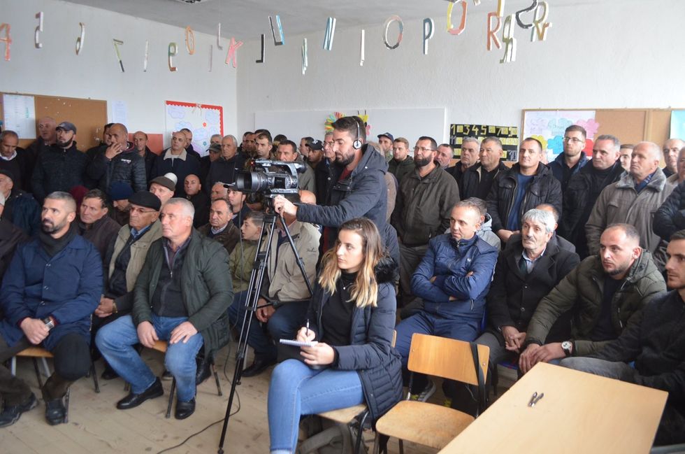 46472508 550154382103297 96038118733381632 o