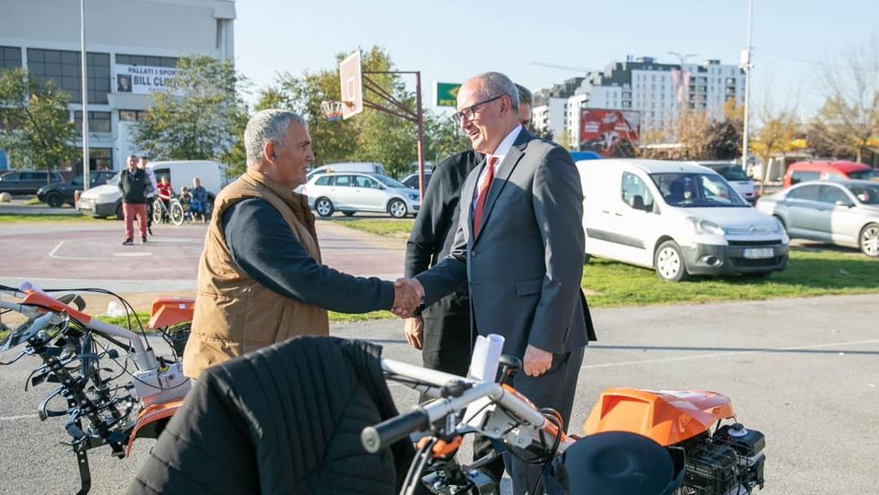 465783033 962284475942010 8236891971026569501 n