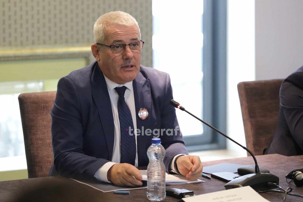 466592716 920664063504151 1647467174539139402 n