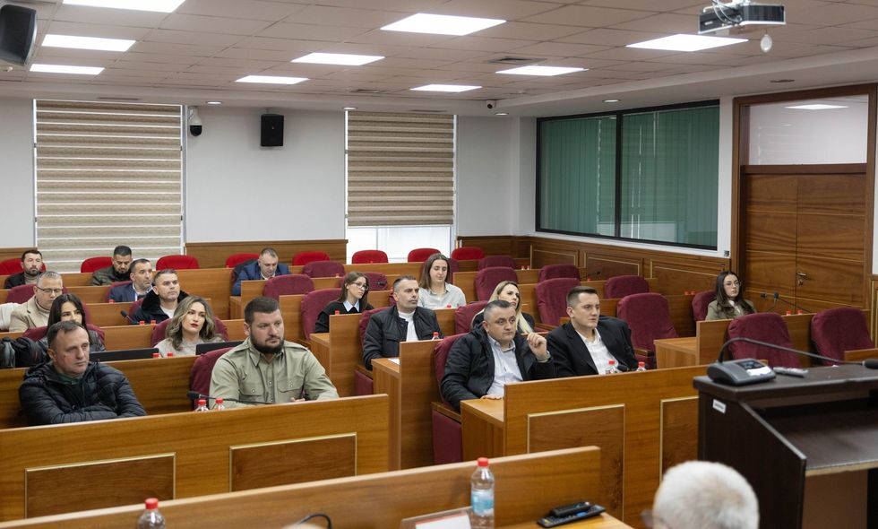 470594921 998975282257855 6088866953233891593 n