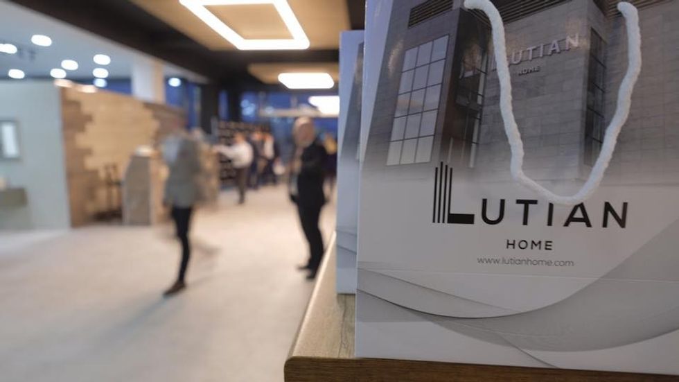 47264345 707706409610865 4260721000603189248 n