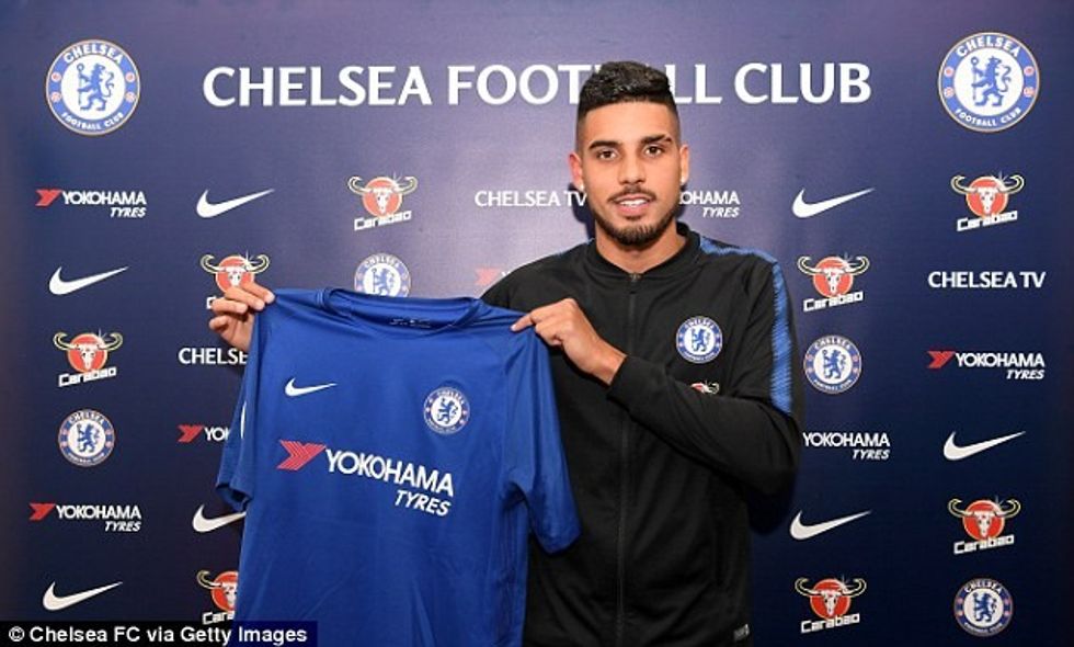 48BE859900000578 5331705 image a 34 1517350893474