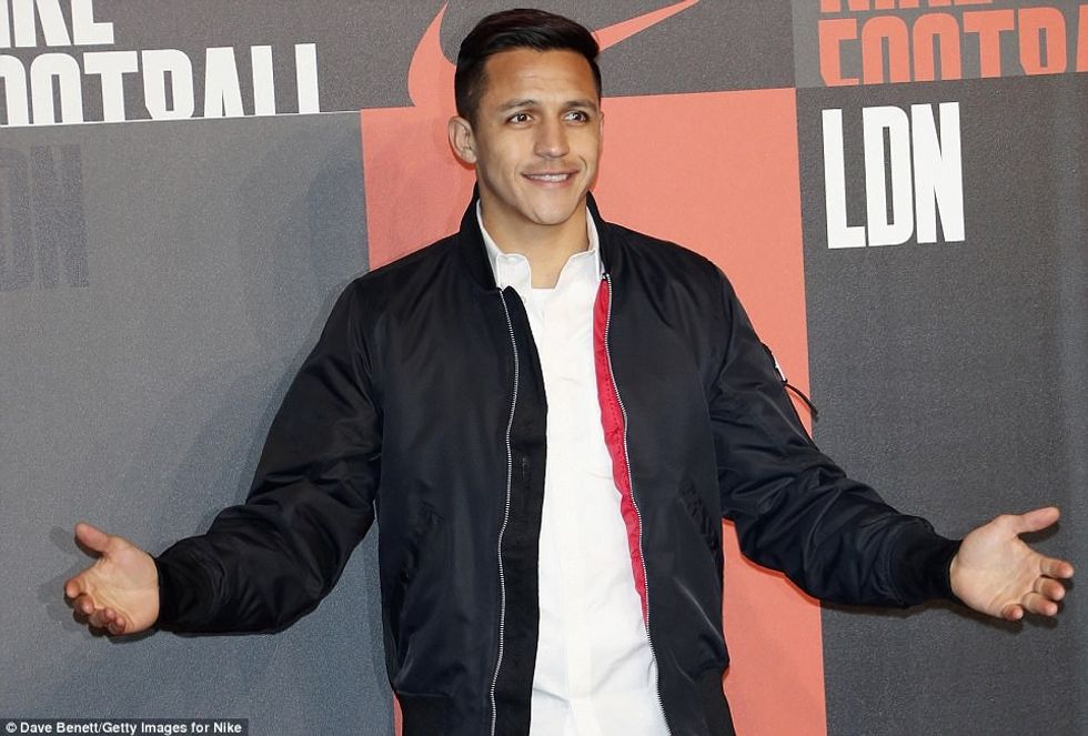 48F7F3E600000578 0 image m 46 1518026358029