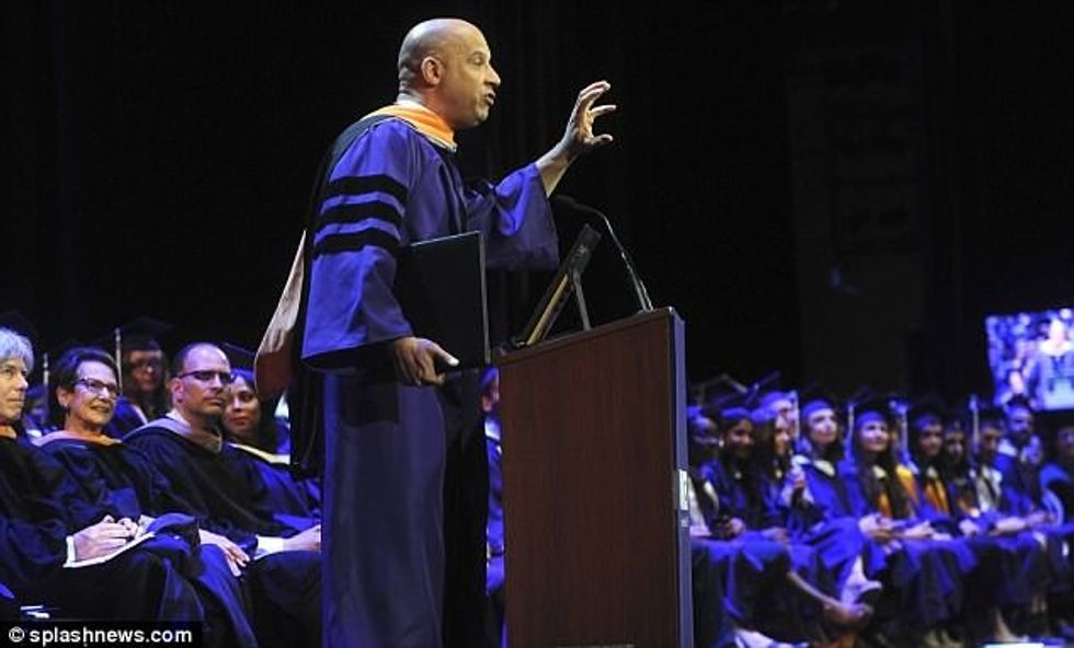 4CC9F90D00000578 5793037 Hollywood Calling The 50 year old on how Hunter College prepared a 51 1527803751090