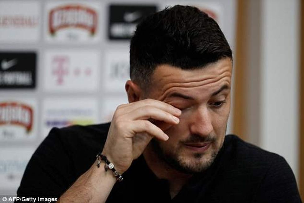 4DE3012A00000578 5914431 image a 3 1530636593098