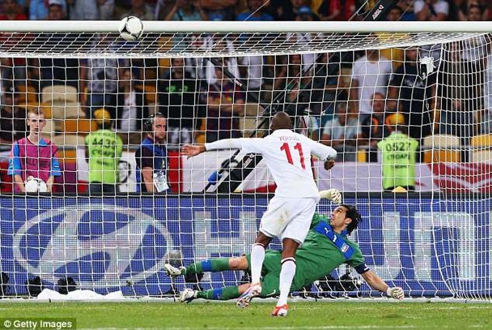 4DE54D9E00000578 0 image a 16 1530656236903