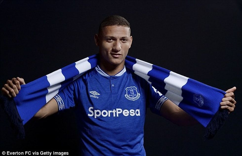 4E8B227400000578 5983773 image a 32 1532459866624