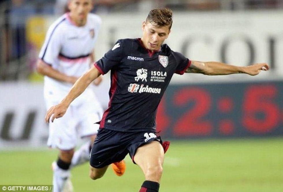 4F1908E800000578 6058531 Nicolo Barella in action for Cagliari during their friendly matc a 94 1534290005039