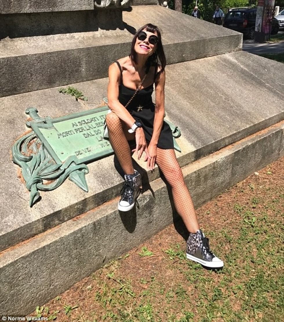 4F79B4EC00000578 6108045 image a 62 1535645038535