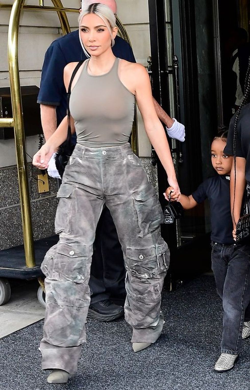 4f9b52666c4e9ce2c6f54cfb9d4a