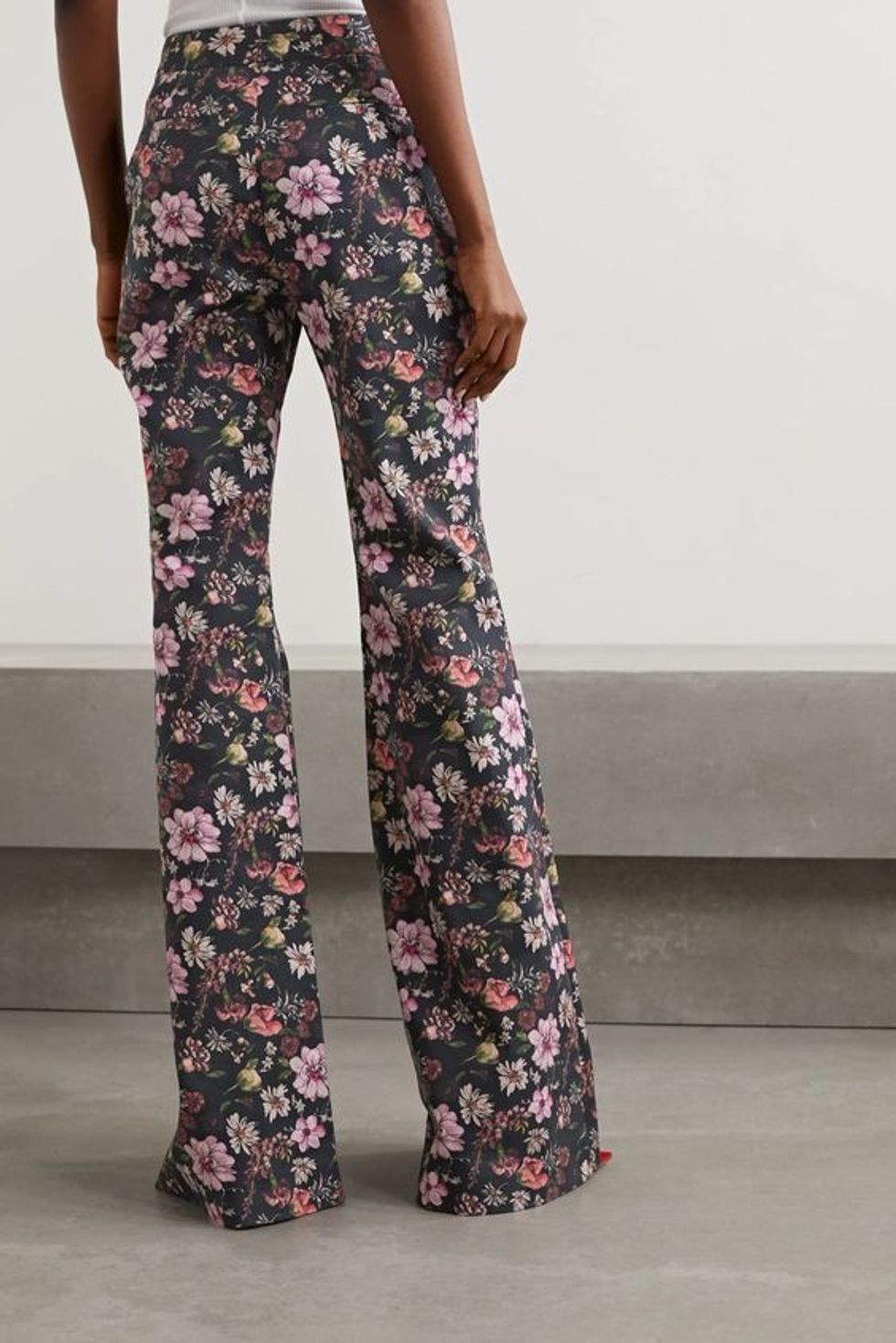 4fbc2c6ce547f33a166a3843db4a7f99