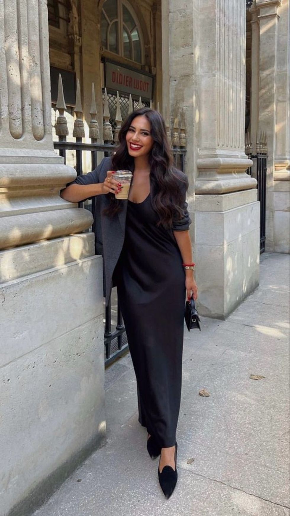 5 veshje që duhet t'i keni me patjetër në listën tuaj