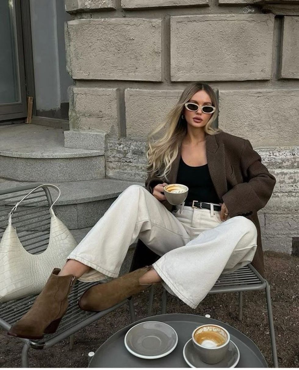 5 veshje që duhet t'i keni me patjetër në listën tuaj