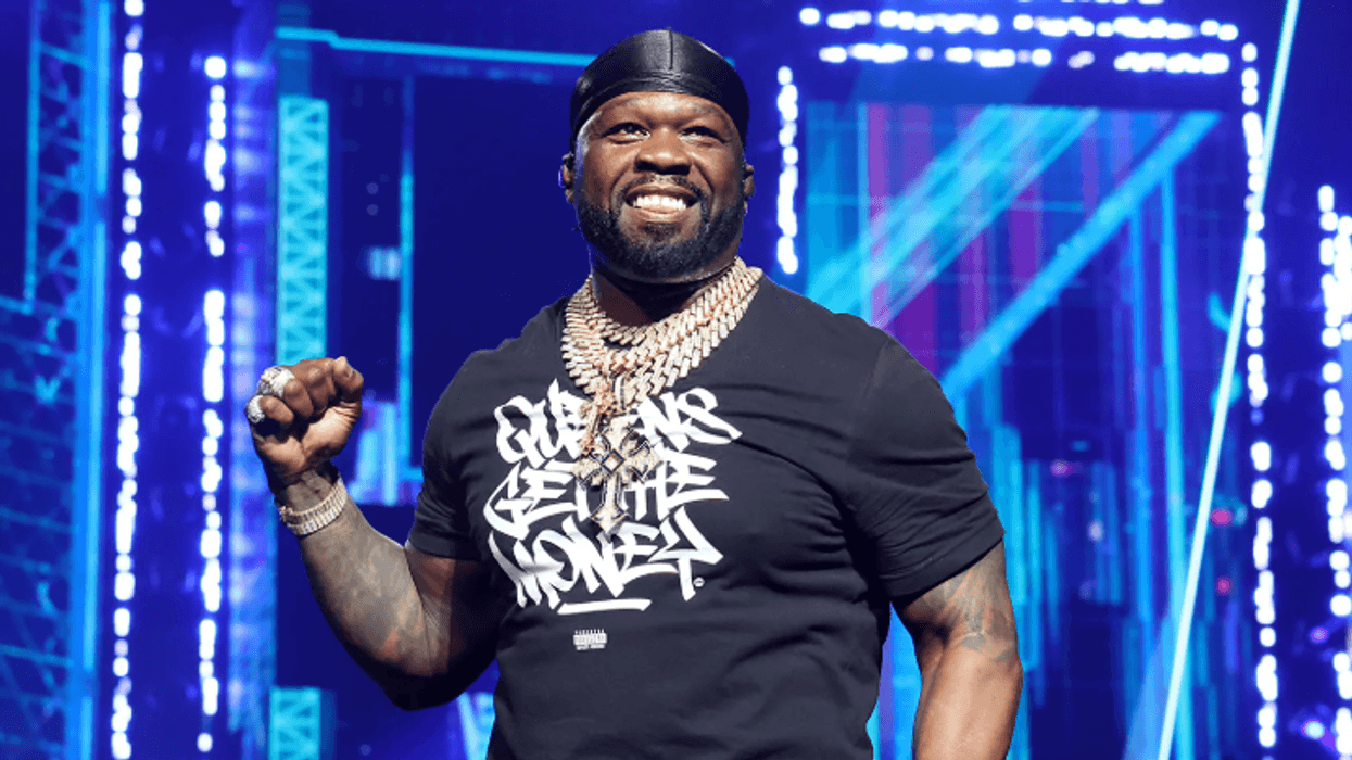 I mbijetoi nëntë plumbave dhe u shndërrua në një nga reperët më të suksesshëm në botë - historia e 50 Cent I mbijetoi nëntë plumbave dhe u shndërrua në një nga reperët më të suksesshëm në botë - historia e 50 Cent