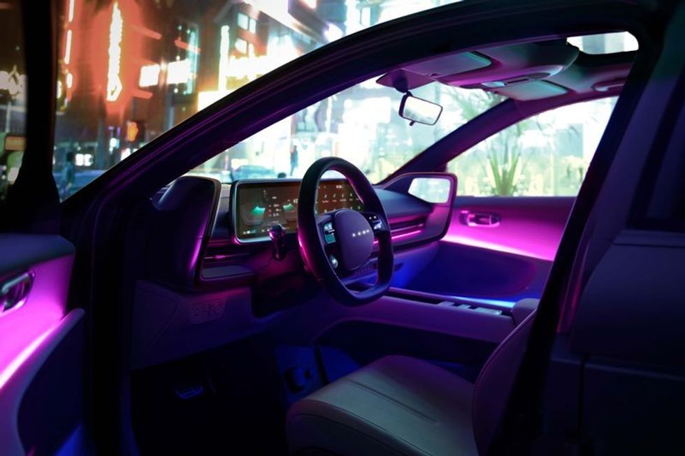 50239 HyundaiMotorUnveilsDesignofAll ElectricIONIQ6ElectrifiedStreamlinerwithMindfulInteriorDesign