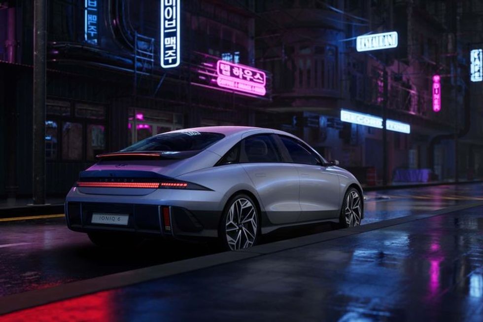 50248 HyundaiMotorUnveilsDesignofAll ElectricIONIQ6ElectrifiedStreamlinerwithMindfulInteriorDesign