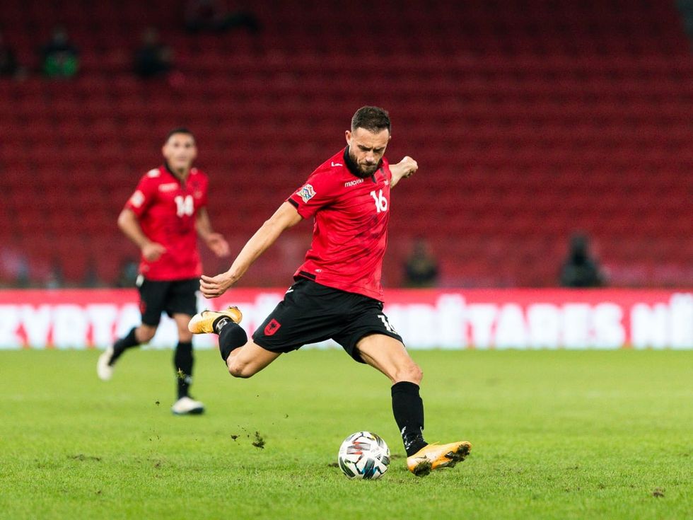 50307393 A77E 42E7 B7CF 79FF753D8A89