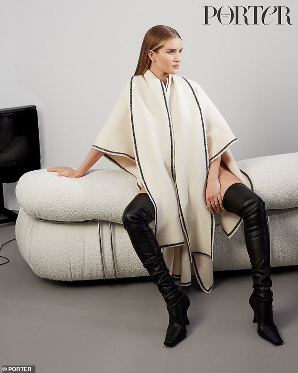 50470757 10200959 image a 381 1636906547162