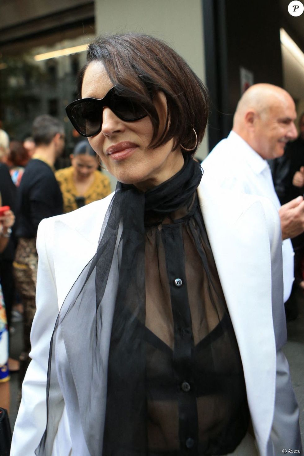 5057933 monica bellucci assiste au defile dolce 1
