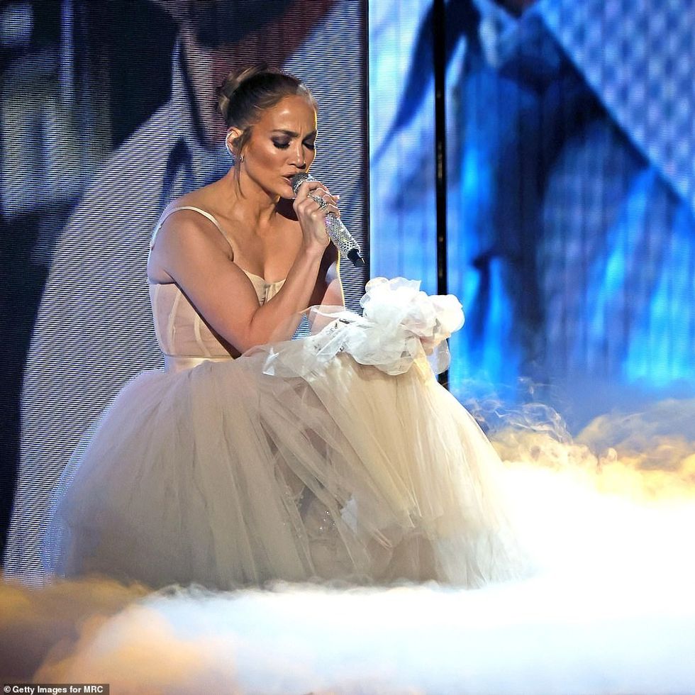 50800485 10228715 image a 35 1637553904954