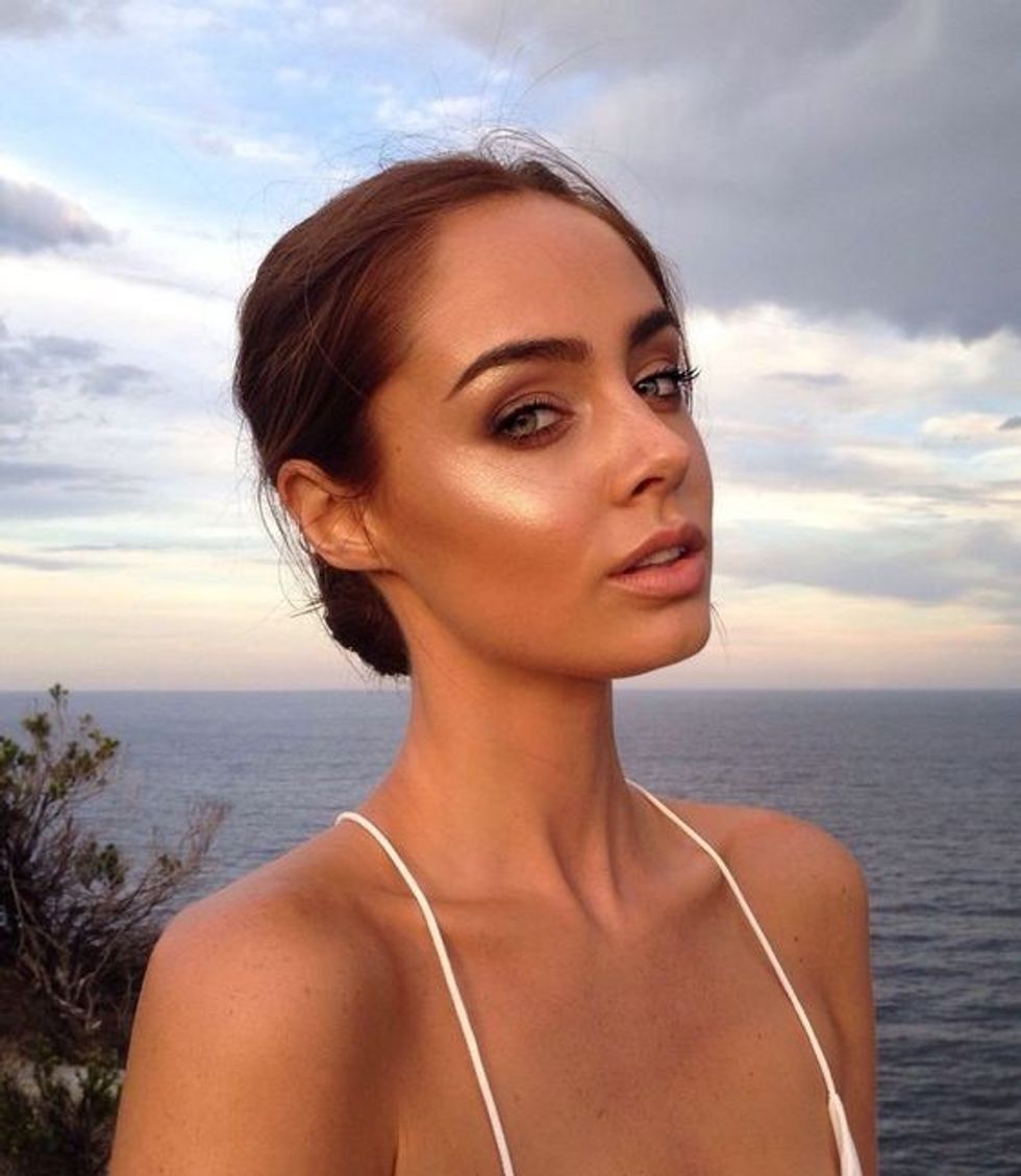 515c184ac3e99a79c2f01b22