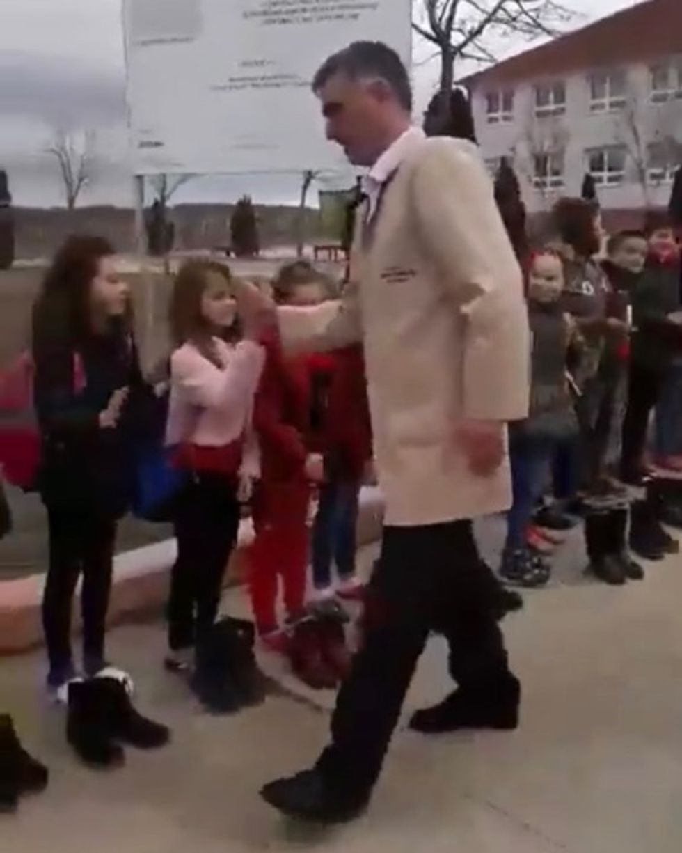 51839664 2010016455700238 536840615300694016 n