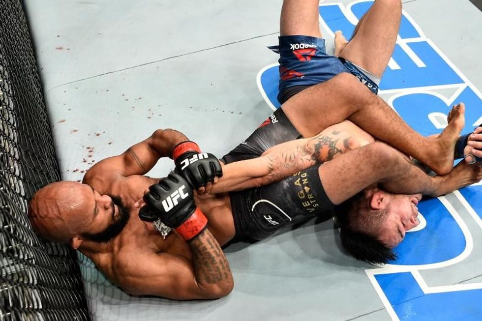 52a588c5da57a473763a869783f8e27f crop exact