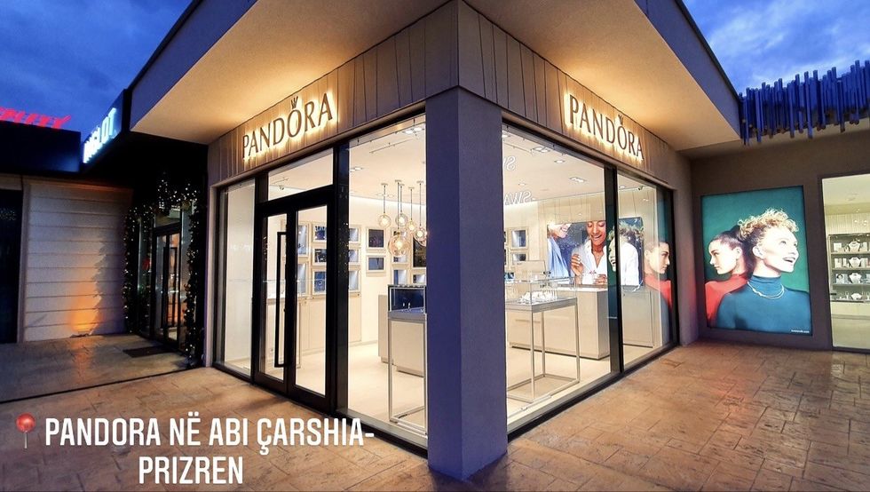 52AD8FFC 6432 4A3C 9CC4 03CD4C56FF87