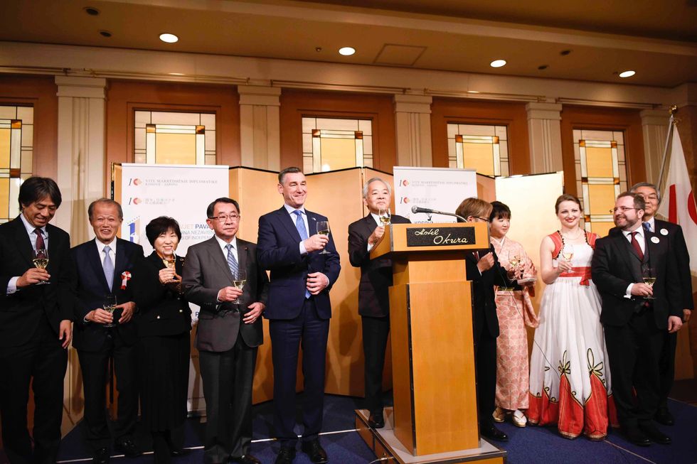 53688862 2114024918643903 369064306362286080 n