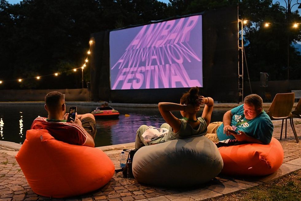 53869473444 b79fb9f461 c