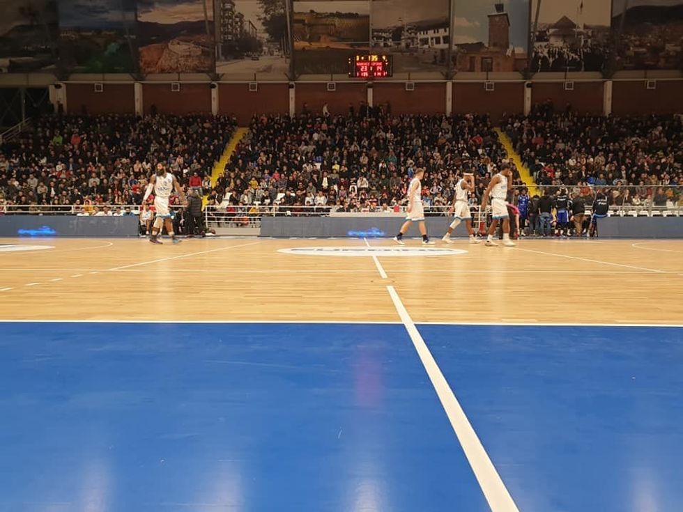 54255788 409989223026070 945939858017222656 n