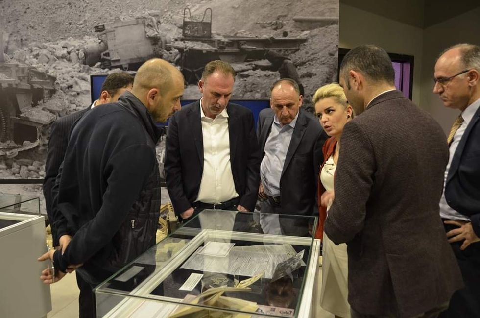 54412567 1213554772144119 2721528541328965632 o 1