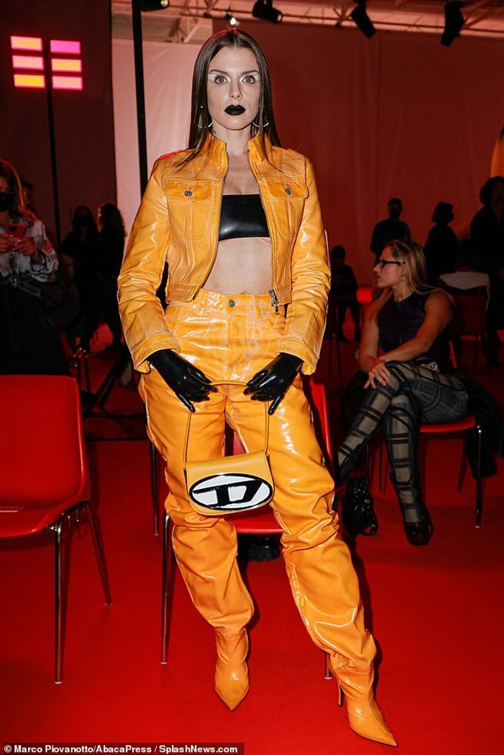 54558561 10543485 image m 111 1645632350605