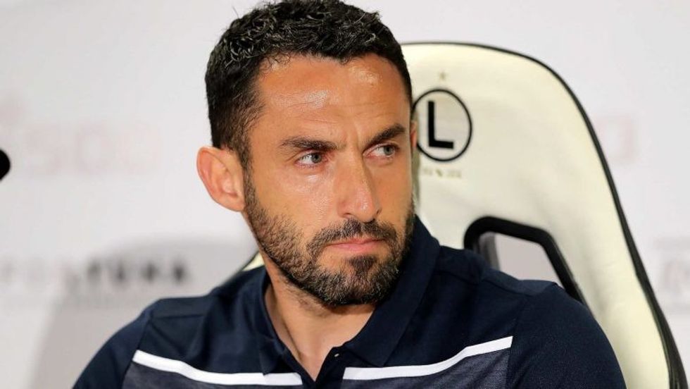 545c15e9cca6f06af6246aeb5cf03b7aca3451e6443595cf6ef7e6b628d6481e 1