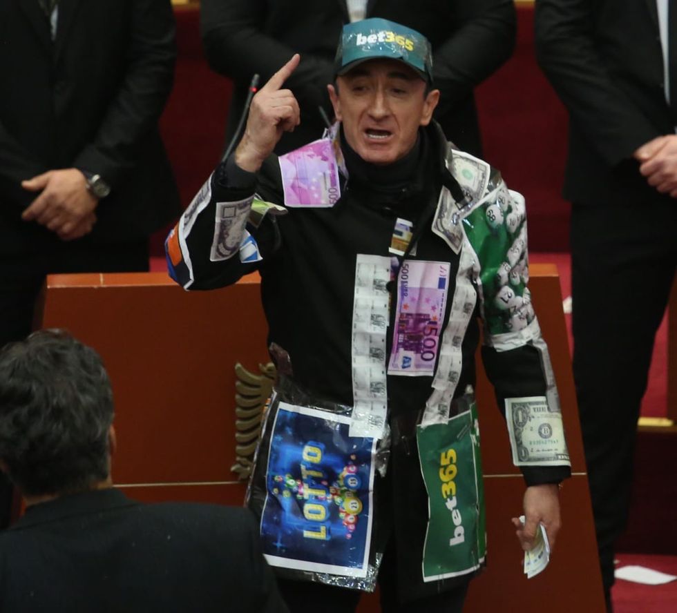 54ea8ed2 6f6f 41a9 8e13 5d2fd1443fe1