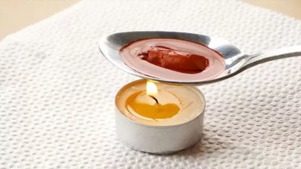 550px nowatermark Repair a Broken Lipstick Step 10 Version 3