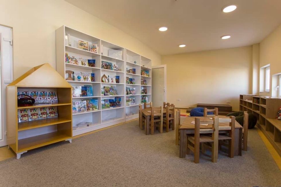 55857813 10158351319522166 1679798968306892800 n