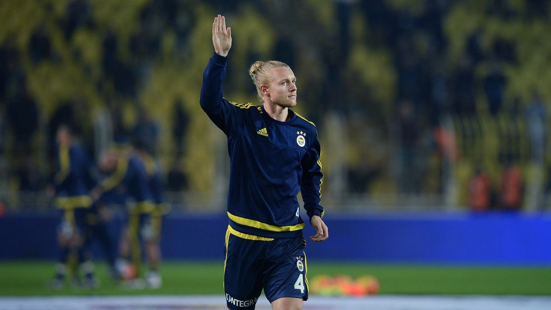 2017/06/Turkey-Wallpapers-Free-334752-Simon_Kjaer-footballers-FenerbahC3A7e-Turkey-soccer.jpg