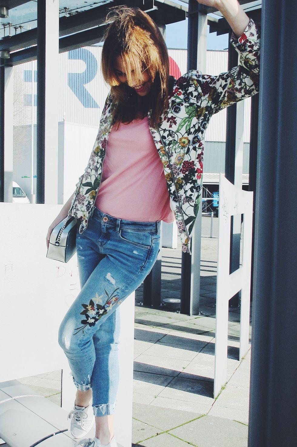 565E6A84 0860 4916 828E BAB30683A149