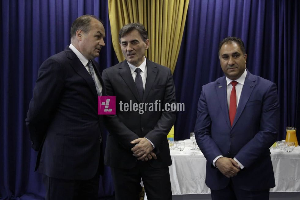 56697139 1554768481332522 577415944440119296 n