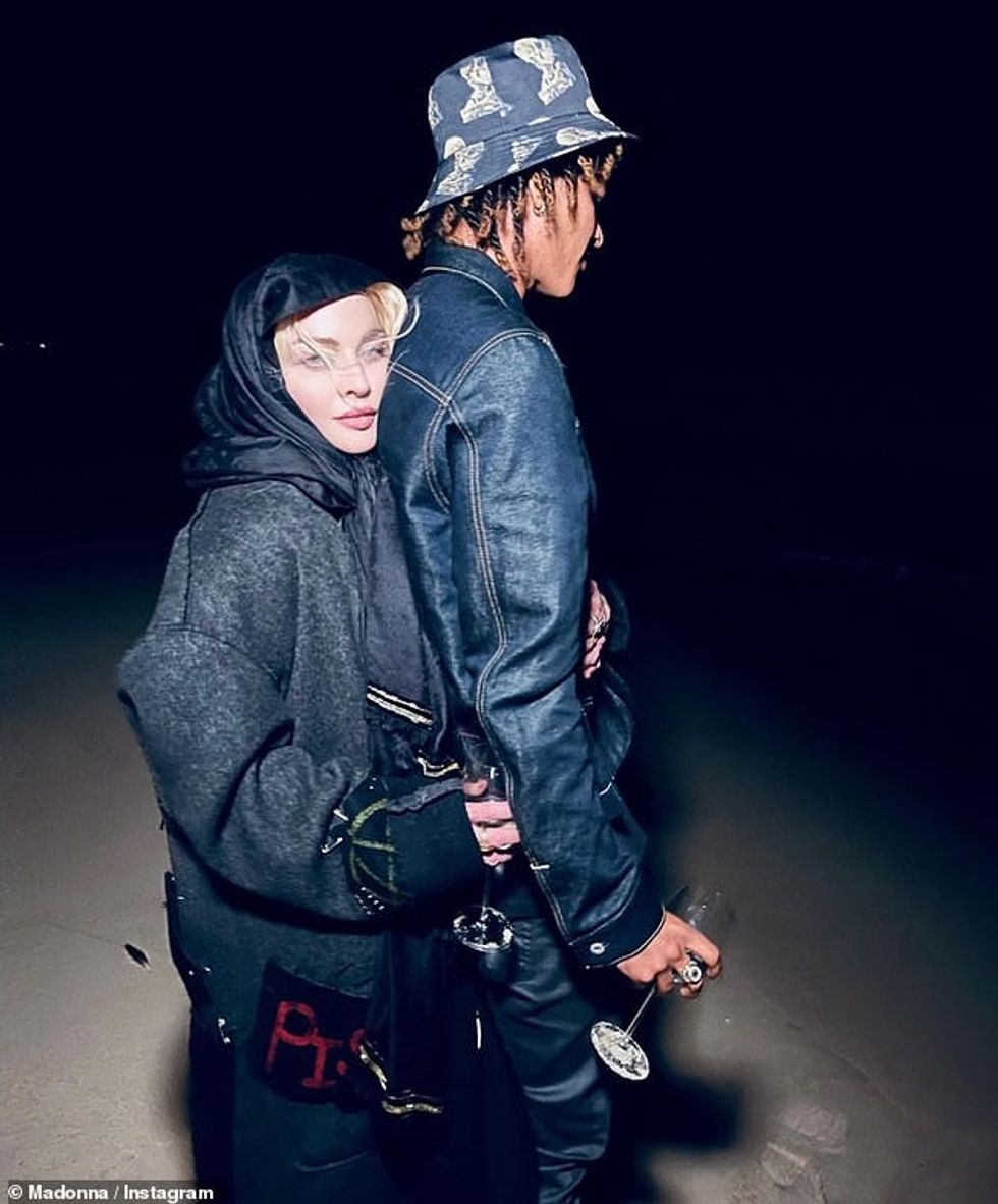 57085427 10756799 The Power of Goodbye There was a 35 year age gap between Madge a a 8 1651020743885