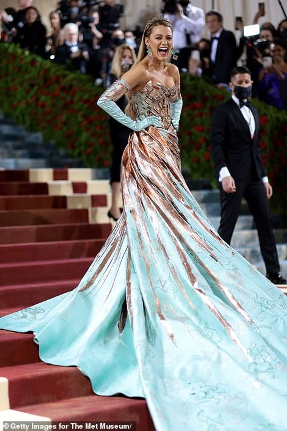 57322161 10775973 image a 84 1651529732407