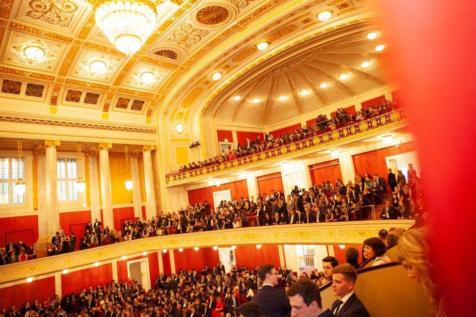 57541723 1320497554779172 329275110856851456 o