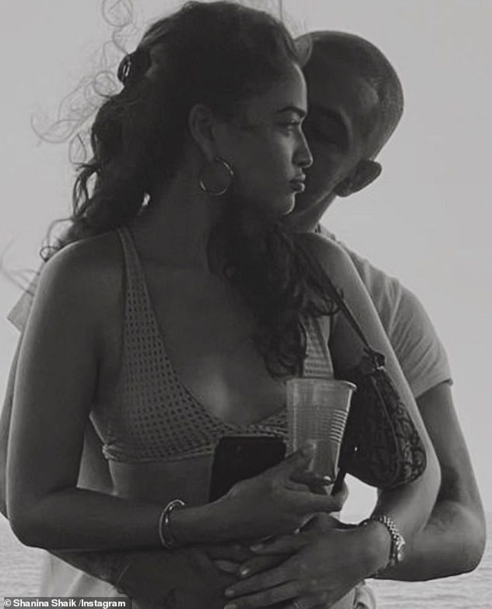 57557915 10795025 Love Shanina debuted her relationship with Matthew on Valentine a 27 1652041468982