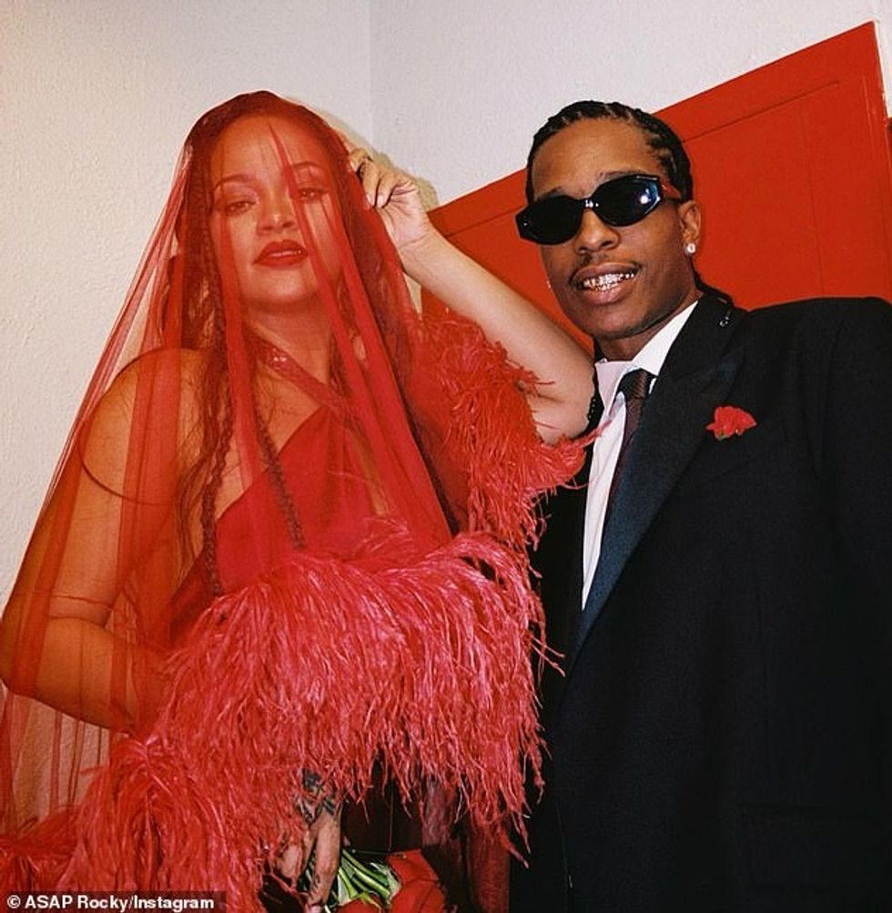 58032801 10836821 Wed The singer made their fans think they were already wed when a 87 1653042434217