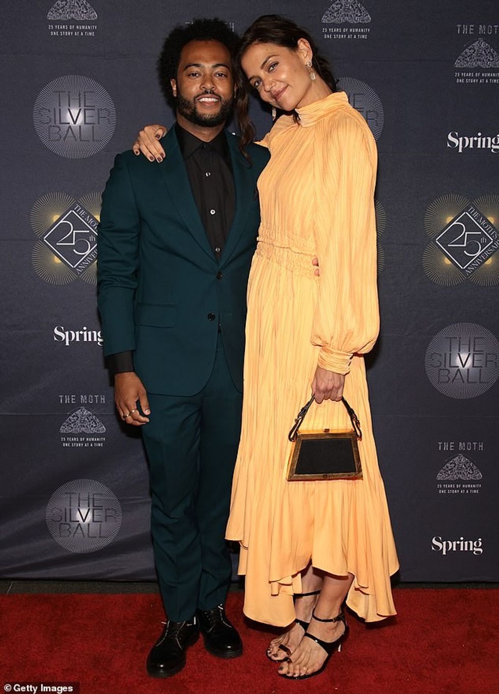 58339205 10859283 Red carpet debut Katie Holmes looked very much in love as she ma a 1 1653634774066