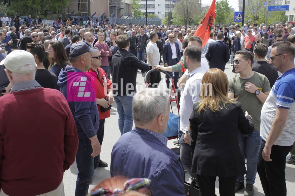 58376659 2905390382812322 7597366447303557120 n