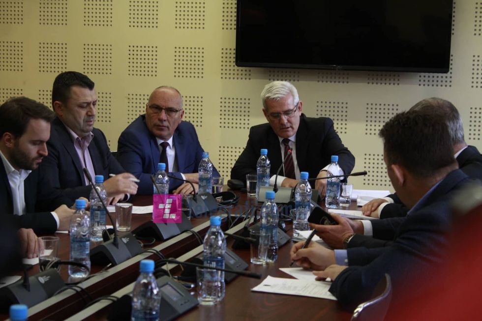 58377596 278618219683597 2296969946082574336 n