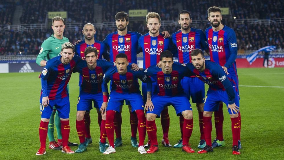 58453a5ef1613fc8c0000001