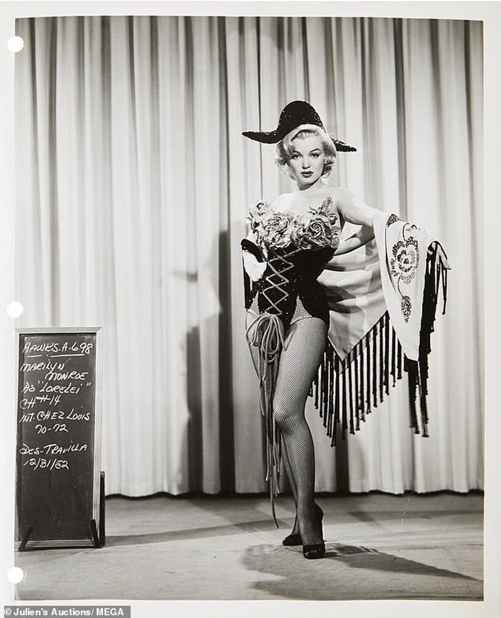 58561125 10876159 Incoming A staggering collection of Marilyn Monroe memorabilia w m 115 1654115636715